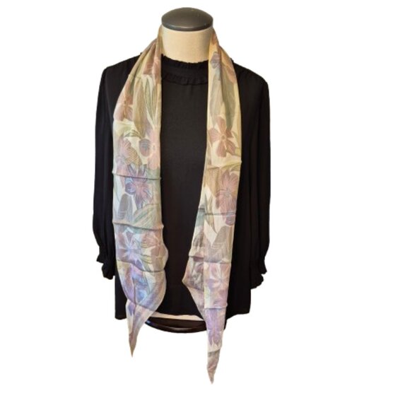 Vintage Liz Claiborne Bias Cut Pastel Silk Floral Scarf - Picture 2 of 6